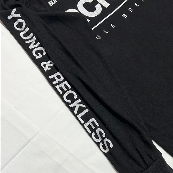 Young and reckless long sleeve spell out men’s size medium rule breakers - Picture 5 of 10
